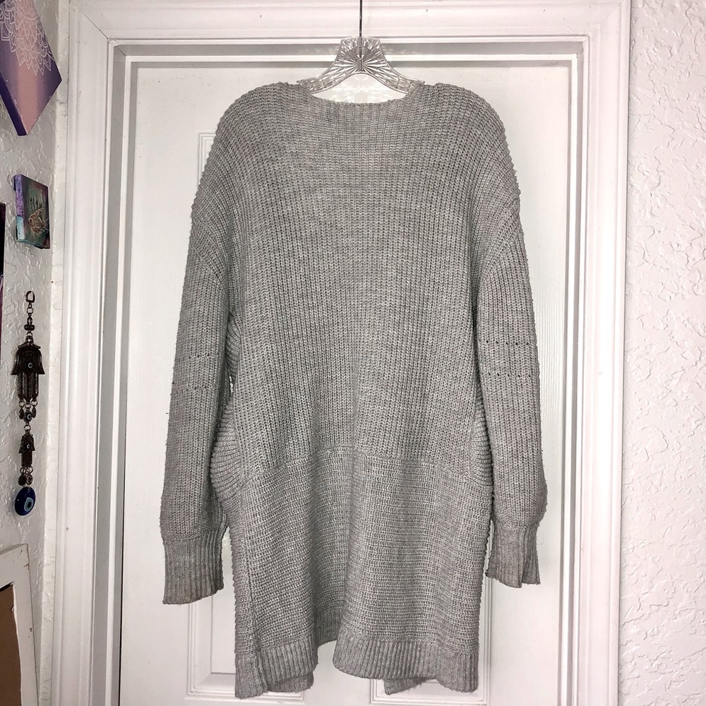 Women’s Gray Cardigan